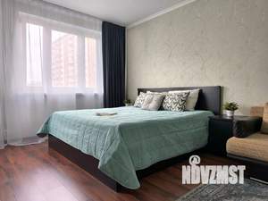 1-к квартира, посуточно, 42м2, 9/22 этаж