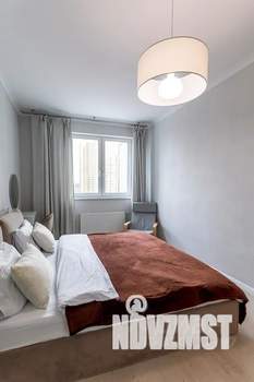 2-к квартира, посуточно, 46м2, 13/32 этаж