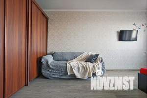 1-к квартира, посуточно, 10м2, 21/22 этаж