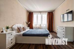 3-к квартира, посуточно, 58м2, 18/22 этаж