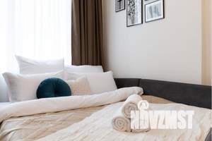 1-к квартира, посуточно, 47м2, 17/35 этаж