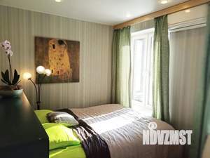 Студия квартира, посуточно, 28м2, 2/25 этаж