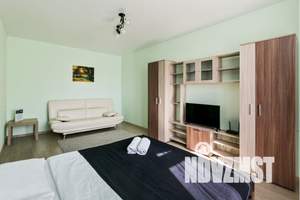 1-к квартира, посуточно, 39м2, 16/25 этаж