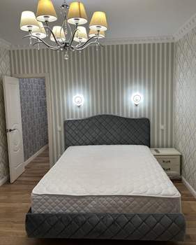 4-к квартира, на длительный срок, 135м2, 3/25 этаж