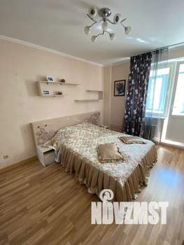 2-к квартира, посуточно, 74м2, 12/22 этаж