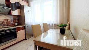 1-к квартира, посуточно, 43м2, 3/22 этаж