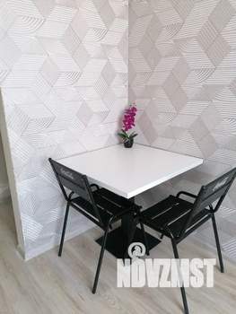 Студия квартира, посуточно, 25м2, 17/17 этаж