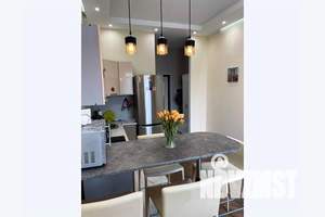 2-к квартира, посуточно, 40м2, 24/24 этаж