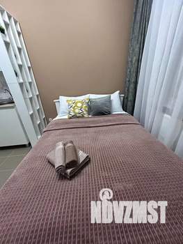 Студия квартира, посуточно, 22м2, 12/44 этаж