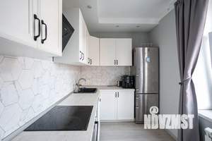 2-к квартира, посуточно, 45м2, 5/8 этаж