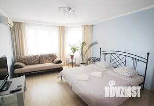 1-к квартира, посуточно, 42м2, 12/17 этаж