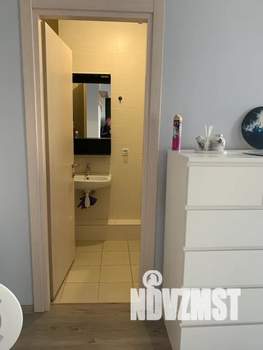 Студия квартира, посуточно, 30м2, 8/10 этаж