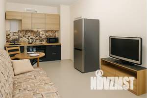 1-к квартира, посуточно, 38м2, 21/27 этаж