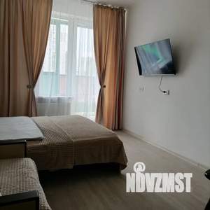 Студия квартира, посуточно, 30м2, 3/25 этаж