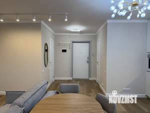 Студия квартира, на длительный срок, 32м2, 1/8 этаж