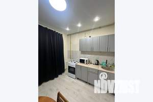 1-к квартира, посуточно, 35м2, 1/5 этаж