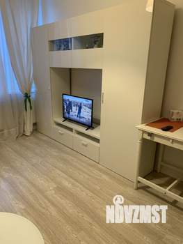 1-к квартира, посуточно, 38м2, 7/10 этаж