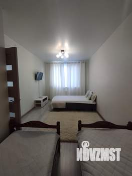 1-к квартира, посуточно, 42м2, 6/8 этаж