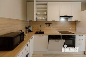 1-к квартира, посуточно, 40м2, 3/9 этаж