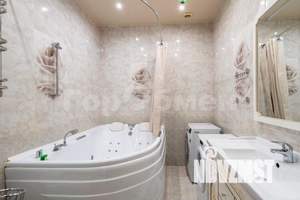 4-к квартира, на длительный срок, 109м2, 3/5 этаж