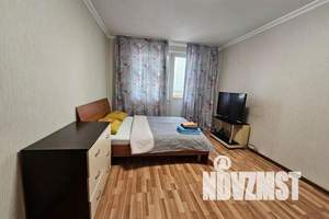 1-к квартира, посуточно, 45м2, 3/20 этаж