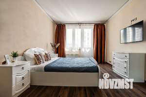 3-к квартира, посуточно, 58м2, 18/22 этаж