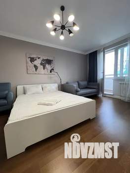 1-к квартира, посуточно, 32м2, 7/21 этаж