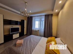 3-к квартира, посуточно, 80м2, 1/1 этаж