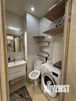 Студия квартира, посуточно, 27м2, 10/25 этаж