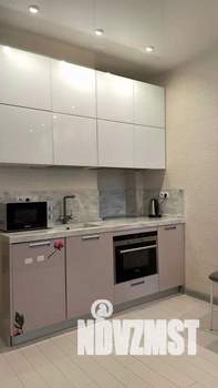1-к квартира, посуточно, 39м2, 1/1 этаж