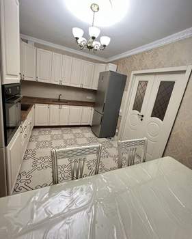 4-к квартира, на длительный срок, 135м2, 3/25 этаж
