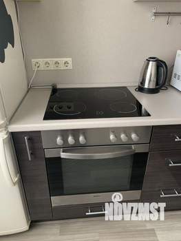 1-к квартира, посуточно, 36м2, 2/10 этаж