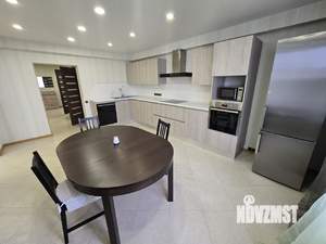 3-к квартира, на длительный срок, 130м2, 23/25 этаж