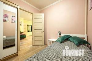 3-к квартира, посуточно, 42м2, 2/4 этаж