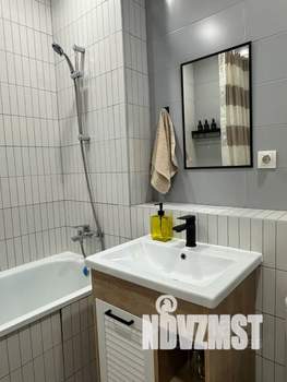 2-к квартира, посуточно, 36м2, 6/17 этаж