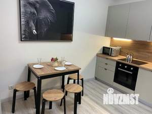 1-к квартира, посуточно, 40м2, 1/1 этаж