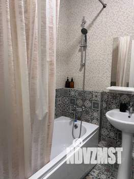 1-к квартира, посуточно, 25м2, 9/33 этаж