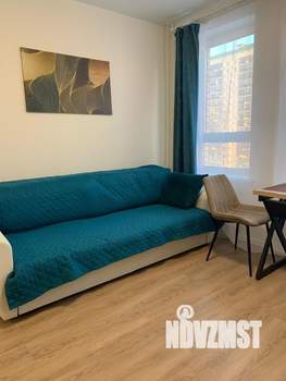 Студия квартира, посуточно, 30м2, 12/17 этаж