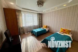 3-к квартира, посуточно, 80м2, 3/21 этаж