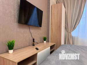1-к квартира, посуточно, 40м2, 3/25 этаж
