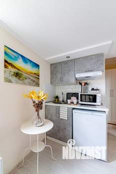 1-к квартира, посуточно, 12м2, 1/1 этаж