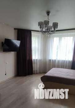 1-к квартира, посуточно, 43м2, 1/17 этаж