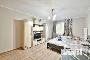 1-к квартира, посуточно, 45м2, 1/1 этаж