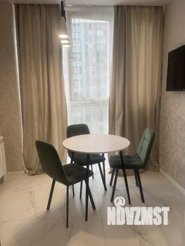 1-к квартира, посуточно, 39м2, 20/25 этаж