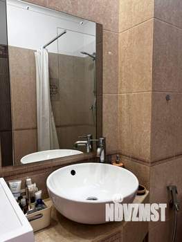 1-к квартира, посуточно, 65м2, 1/1 этаж