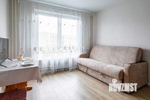 Студия квартира, посуточно, 25м2, 2/9 этаж