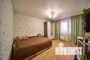 2-к квартира, посуточно, 70м2, 4/25 этаж