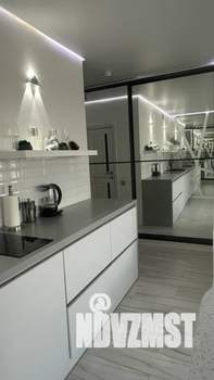 Студия квартира, посуточно, 25м2, 23/30 этаж