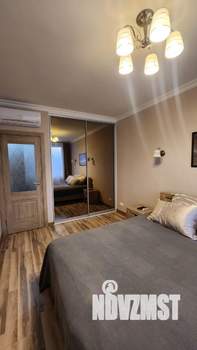 1-к квартира, посуточно, 35м2, 9/33 этаж