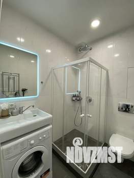 Студия квартира, посуточно, 25м2, 12/32 этаж